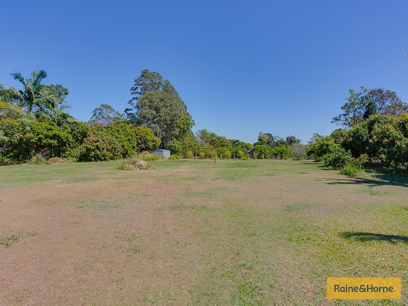 220 High Road, Burpengary QLD 4505