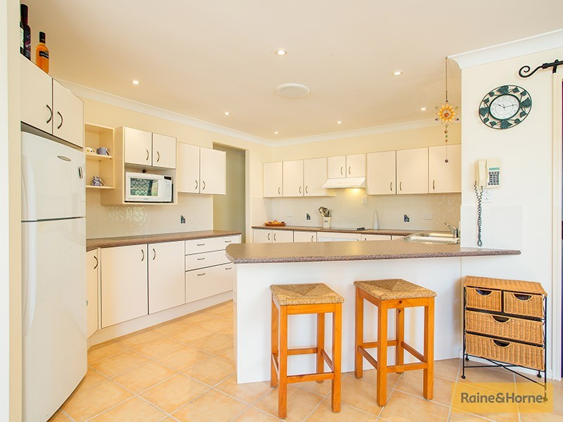 93-95 Burgundy Dr, Morayfield QLD 4506