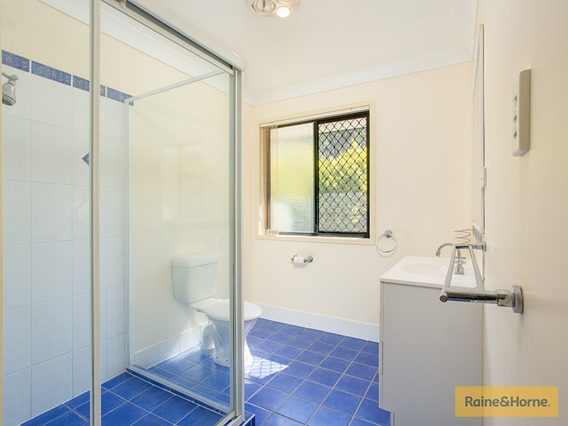 93-95 Burgundy Dr, Morayfield QLD 4506