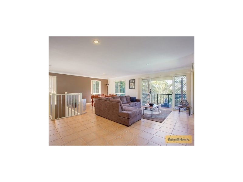 3 Dom Ct, Narangba QLD 4504