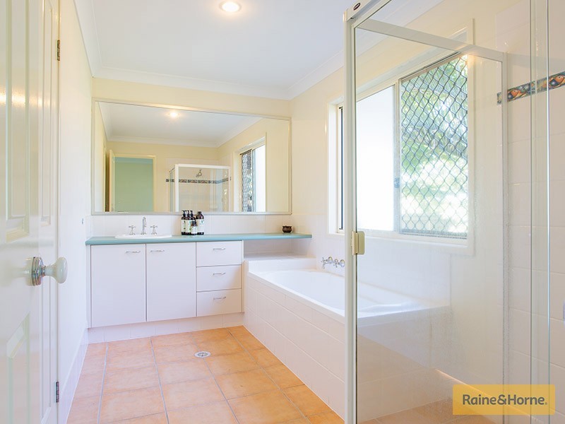 3 Dom Ct, Narangba QLD 4504