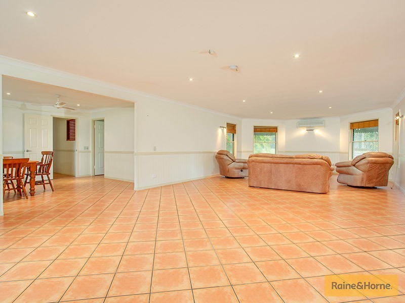 123 Langer St, Woodford QLD 4514