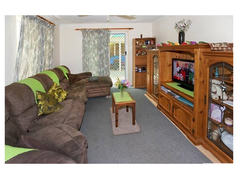 11 Crestwell Cl, Morayfield QLD 4506