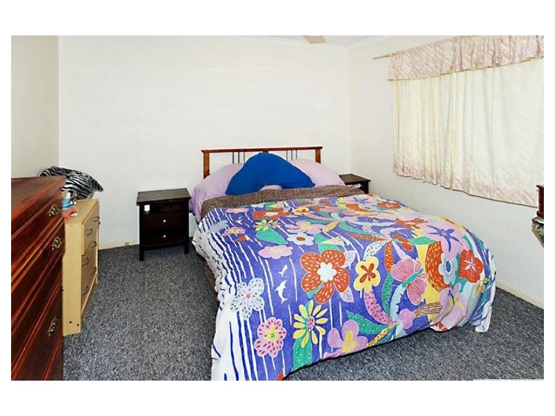 11 Crestwell Cl, Morayfield QLD 4506