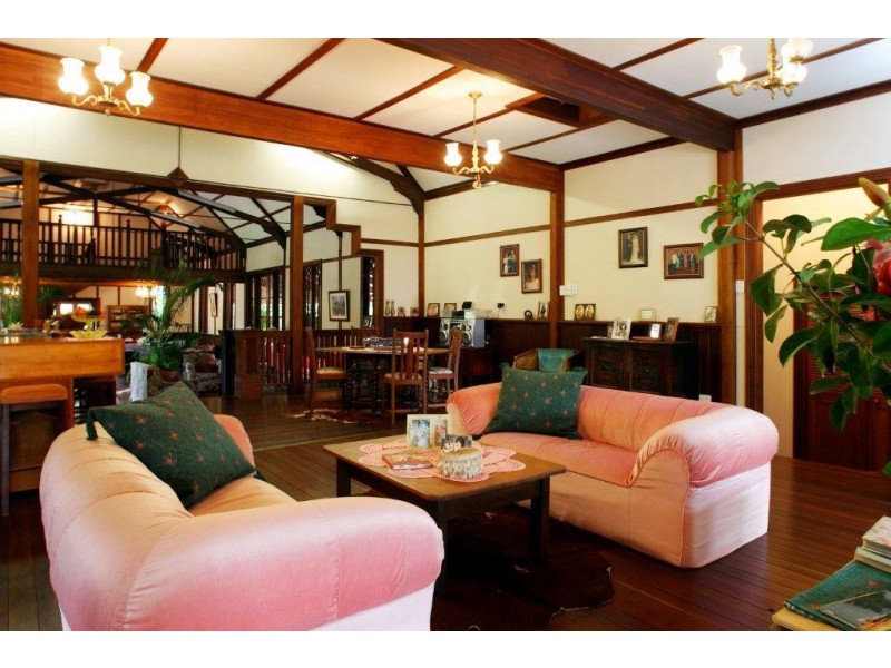 1 Thornbill Drive, Upper Caboolture QLD 4510