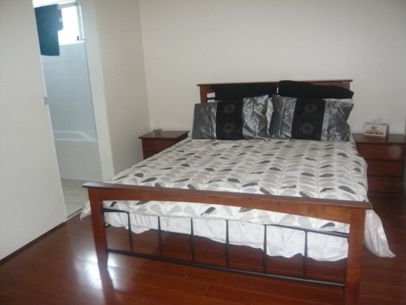 1/14 Mahia Terrace, Kings Beach QLD 4551