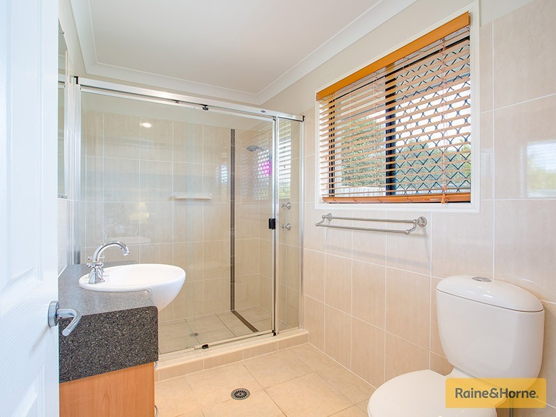 20 Creekside Dr, Narangba QLD 4504