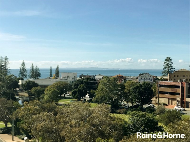 11/33 Humpybong Esplanade, Redcliffe QLD 4020