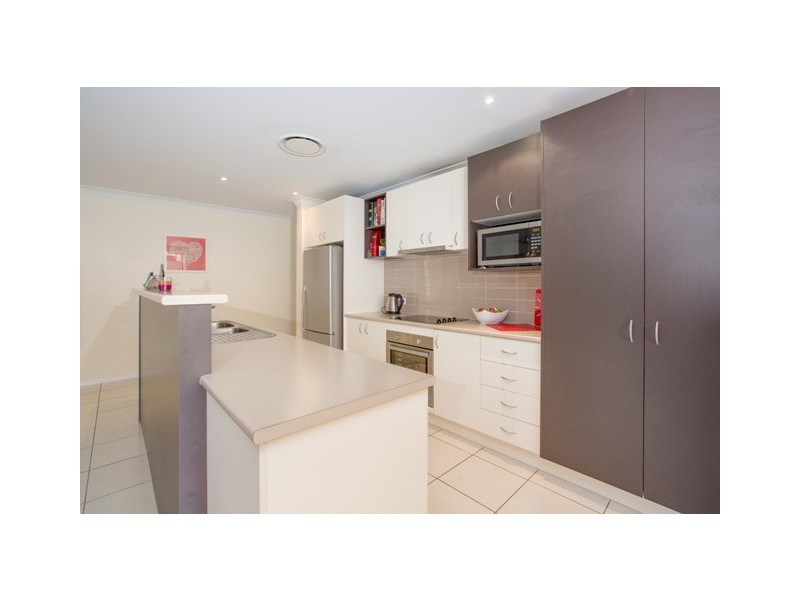 15 Moorhen Court, Narangba QLD 4504