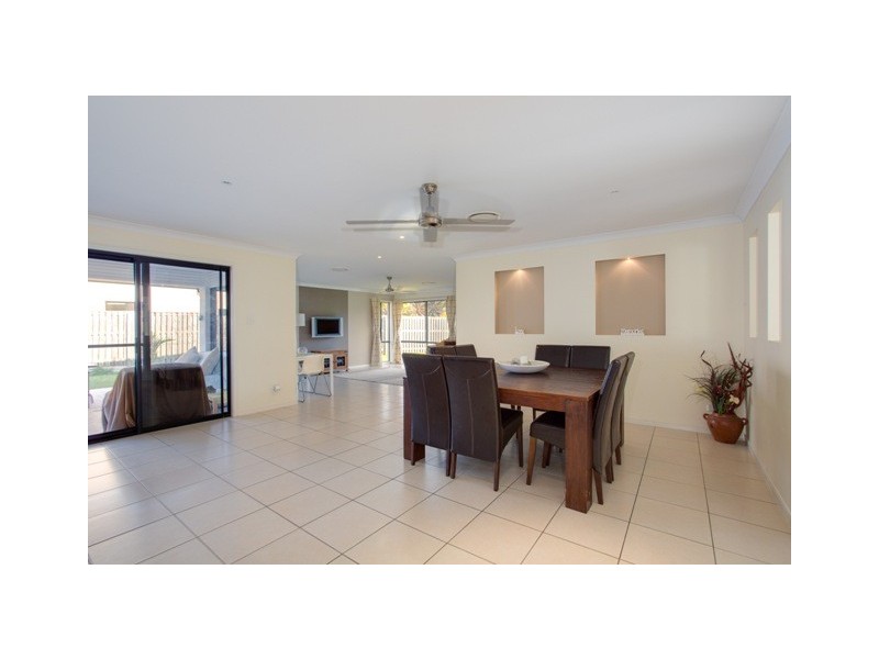 15 Moorhen Court, Narangba QLD 4504