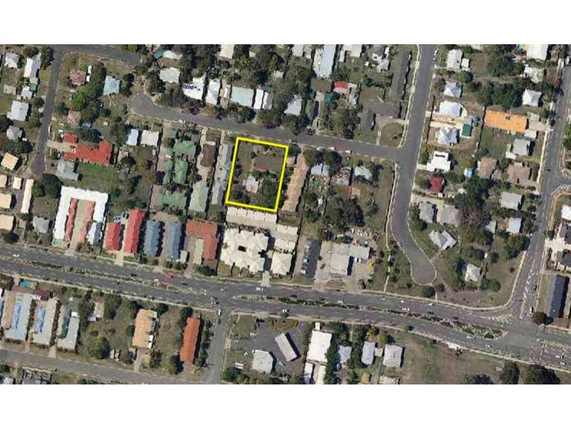 14-16 Dennis Street, Caboolture QLD 4510