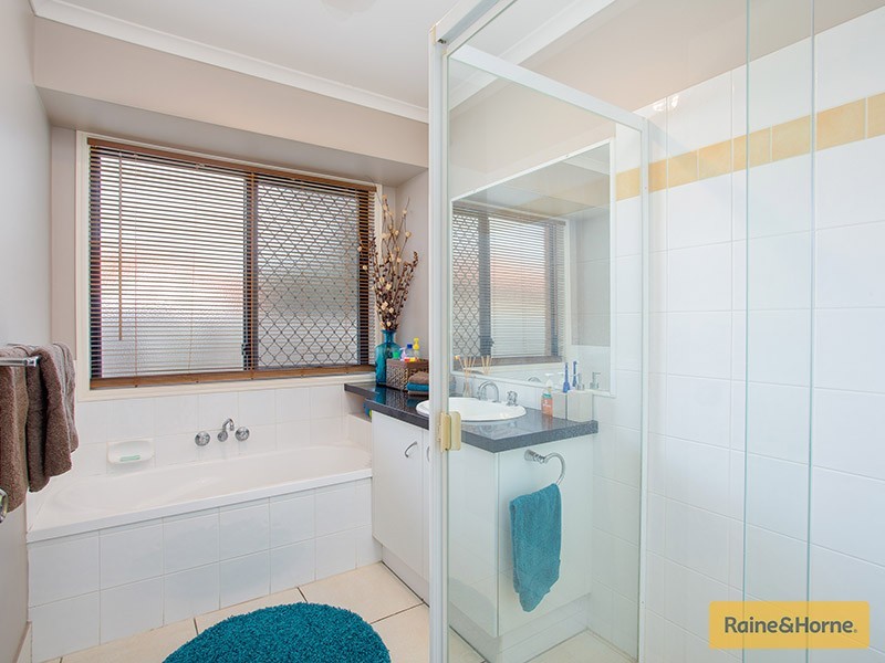 15 Wentworth Place, Narangba QLD 4504