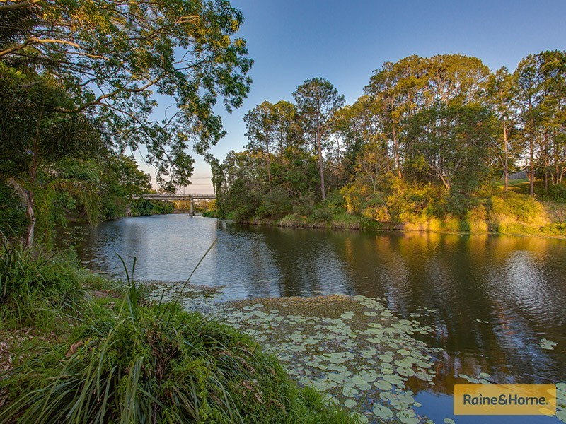 13 Moloney Place, Bellmere QLD 4510