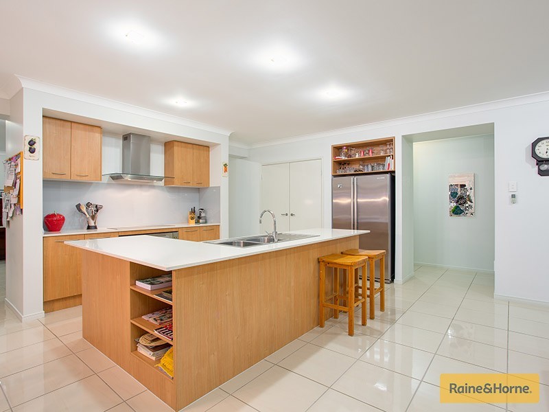 13 Moloney Place, Bellmere QLD 4510