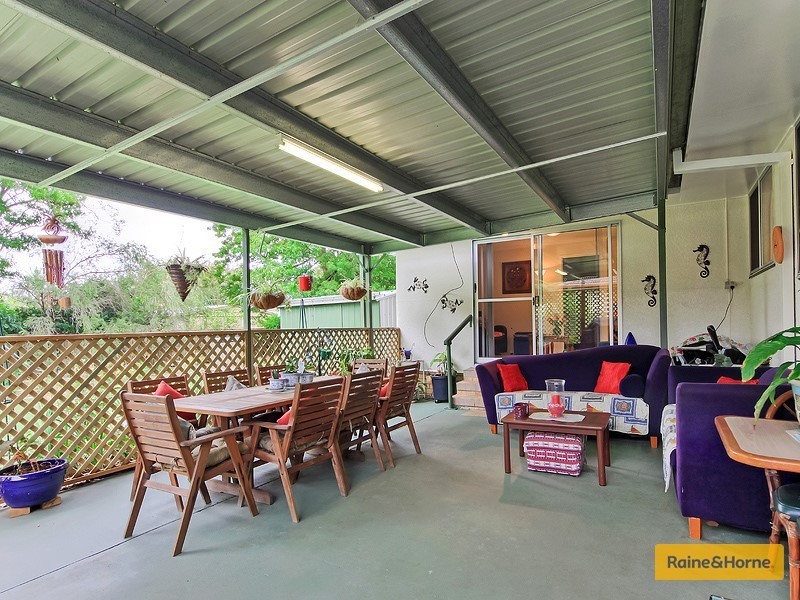 18 Graham Road, Morayfield QLD 4506