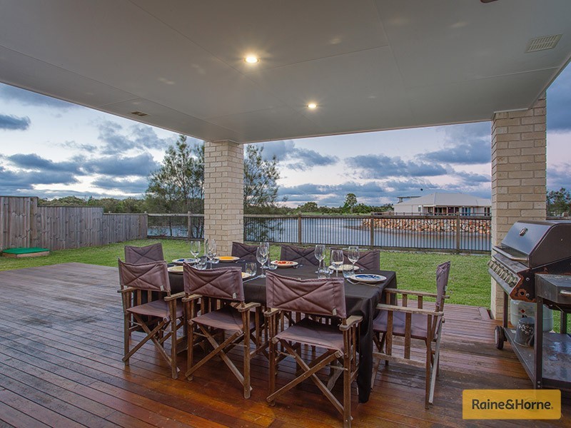 22 Coffey Court, Beachmere QLD 4510