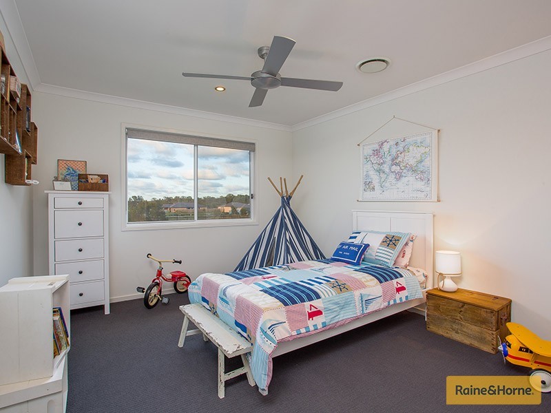 22 Coffey Court, Beachmere QLD 4510