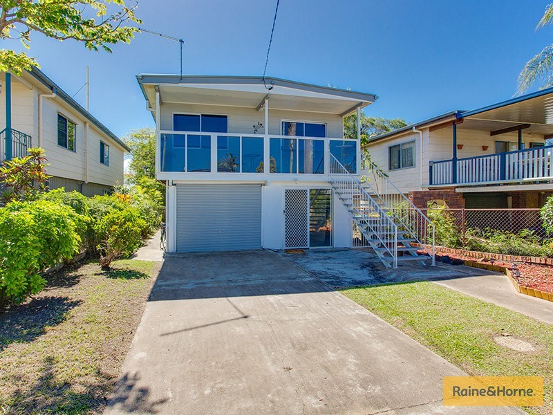 24 Moon Street, Caboolture QLD 4510