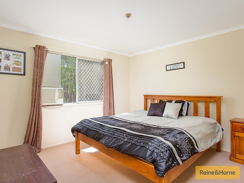 24 Moon Street, Caboolture QLD 4510