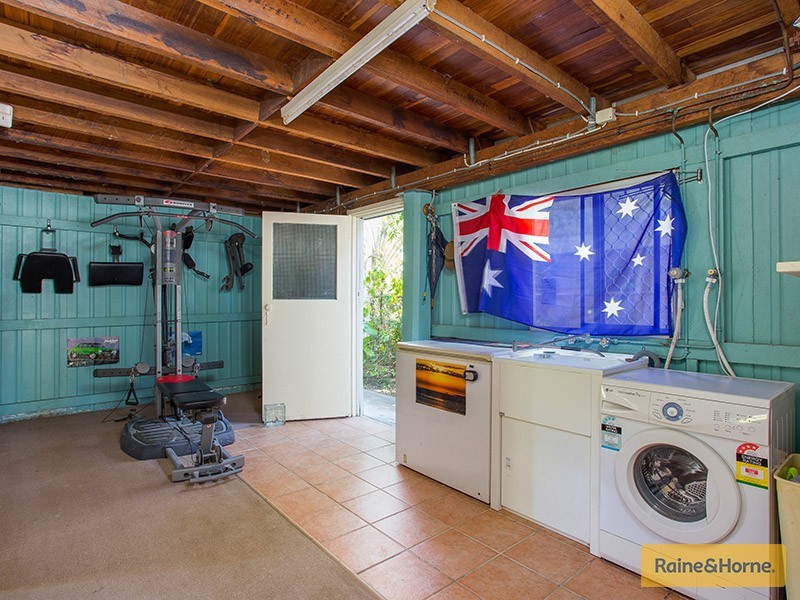 24 Moon Street, Caboolture QLD 4510