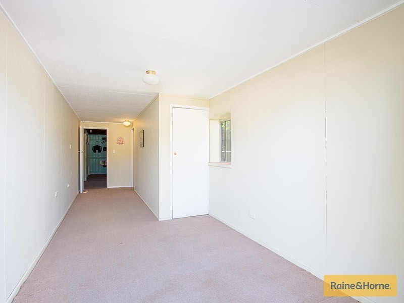 24 Moon Street, Caboolture QLD 4510