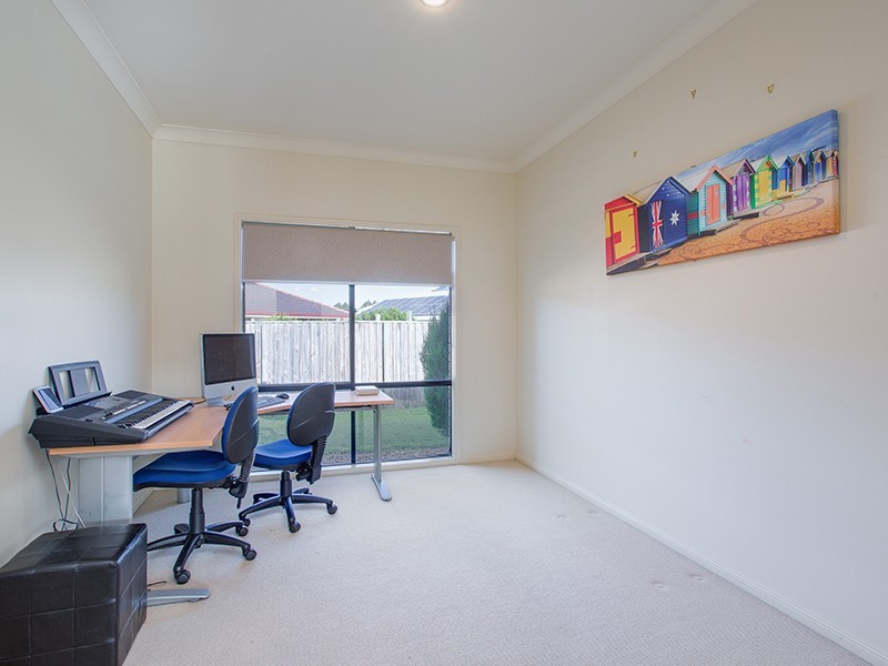 8 Bendee Court, Narangba QLD 4504