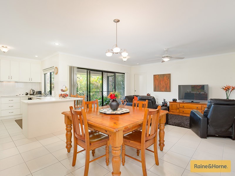 6 Wallaby Pl, Morayfield QLD 4506
