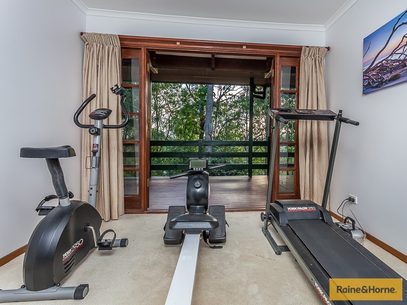 1079 Oakey Flat Road, Narangba QLD 4504