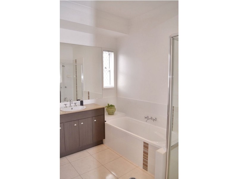 29 Maidenhair Drive, Narangba QLD 4504