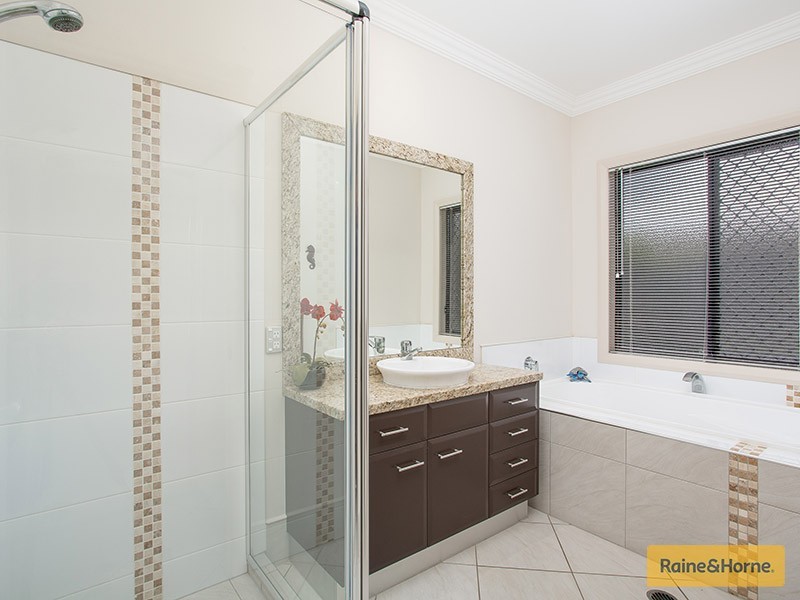 81 River Oak Way, Narangba QLD 4504