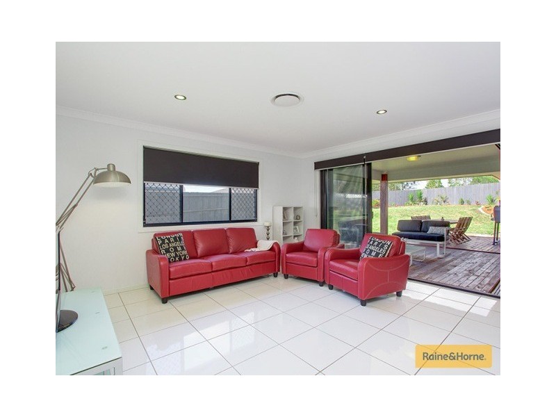9 Wallaby Place, Morayfield QLD 4506