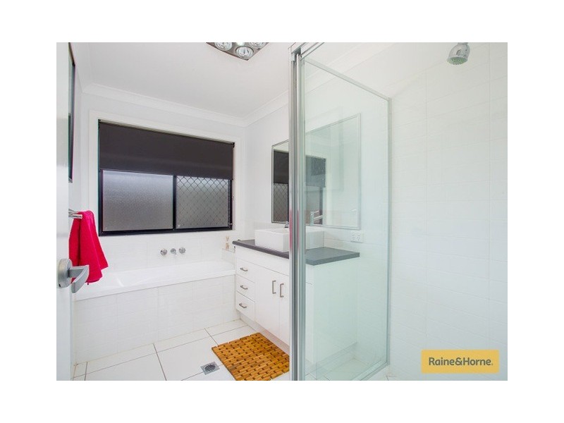 9 Wallaby Place, Morayfield QLD 4506