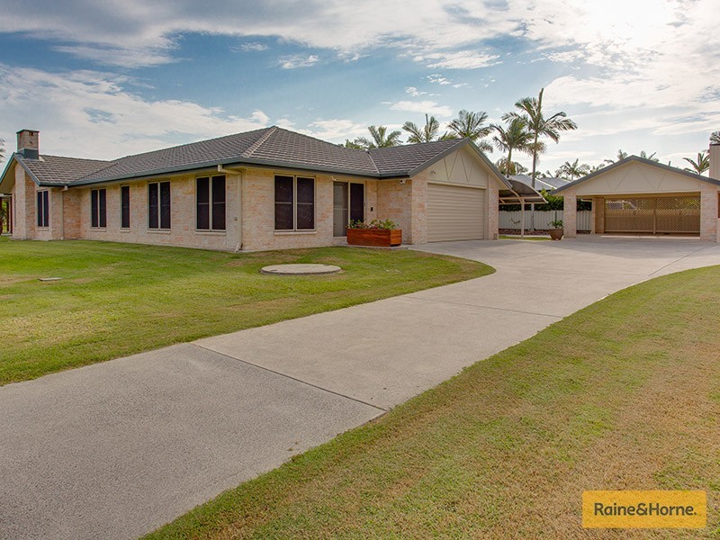 1 Cocos Drive, Ningi QLD 4511