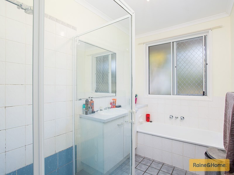 72 Henderson Road, Burpengary QLD 4505