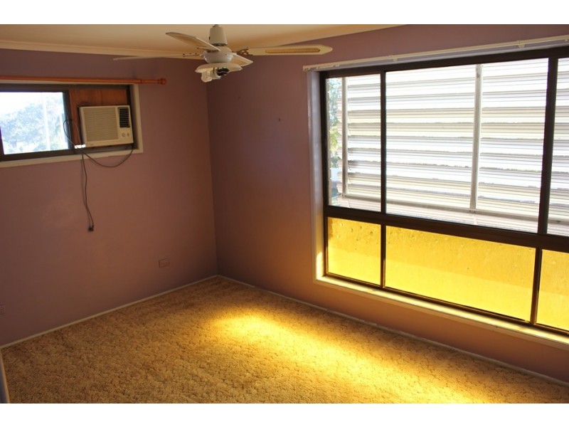 14 Avondale St, Morayfield QLD 4506