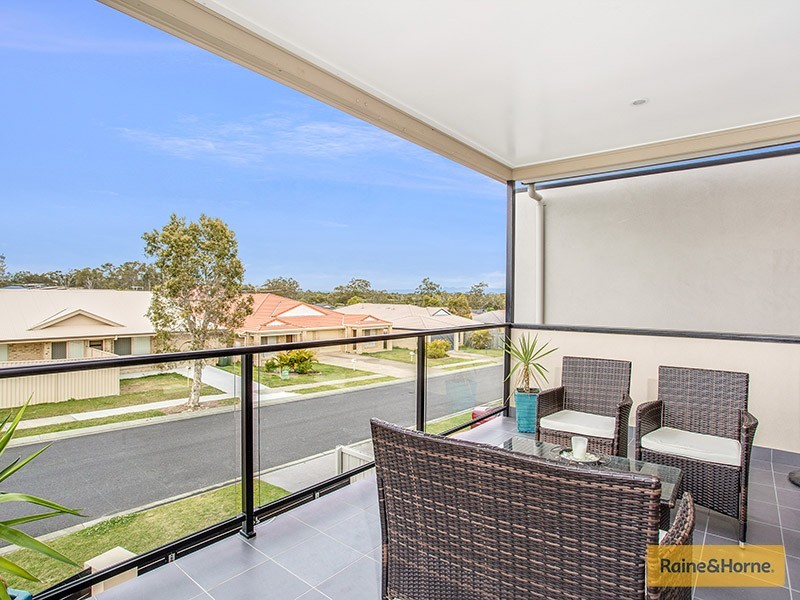 2 Lady Bowen Parade, Rothwell QLD 4022