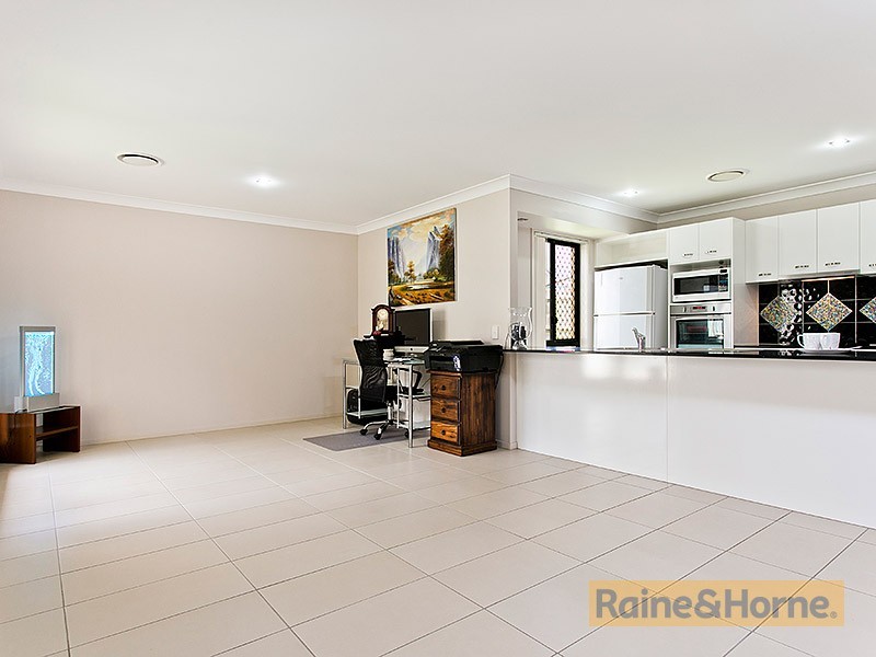 21 Diane Parade, Kallangur QLD 4503