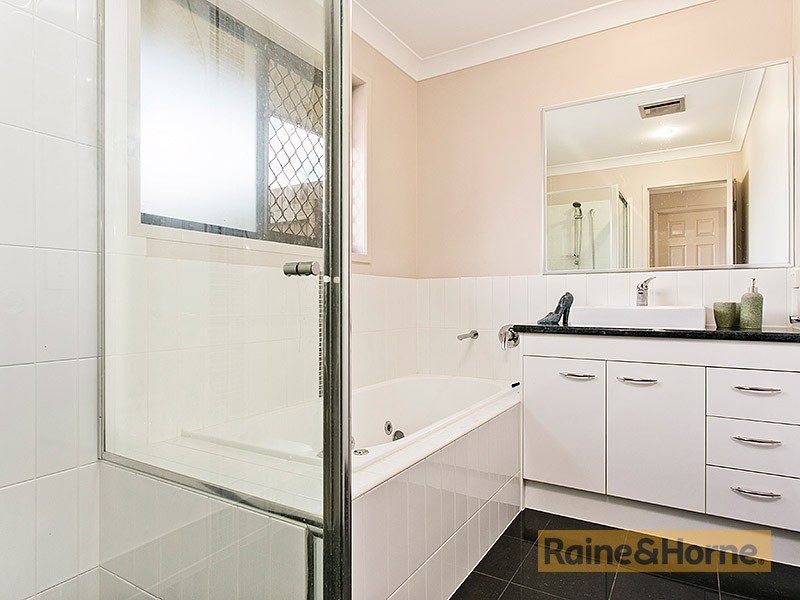 21 Diane Parade, Kallangur QLD 4503