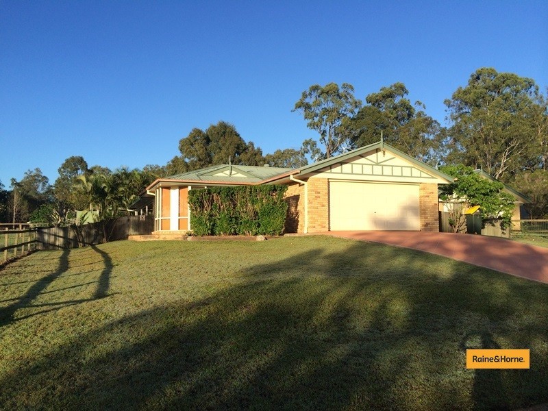 1 Greenbury Court, Morayfield QLD 4506
