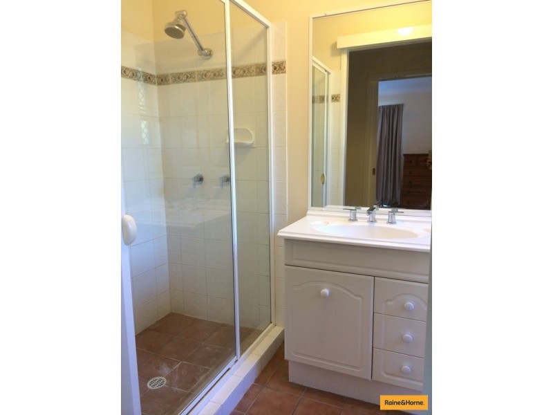 1 Greenbury Court, Morayfield QLD 4506