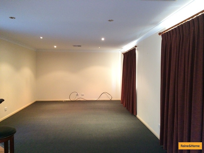 1 Greenbury Court, Morayfield QLD 4506