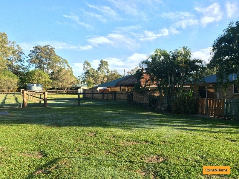 1 Greenbury Court, Morayfield QLD 4506