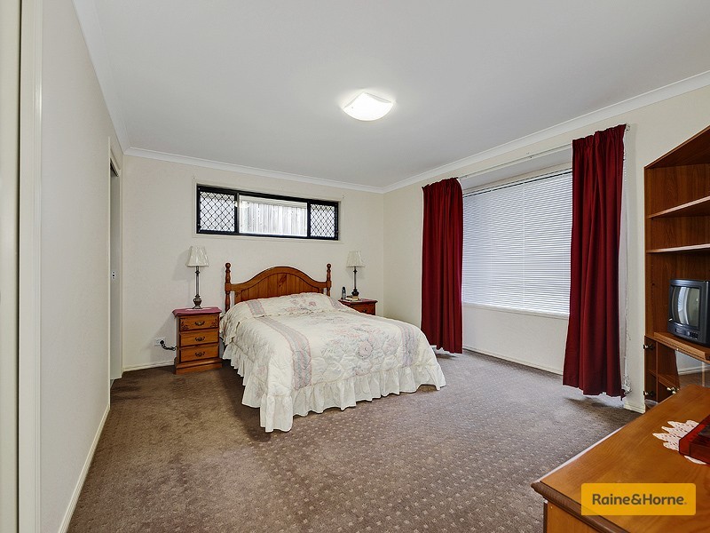 4 Wallaby Place, Morayfield QLD 4506