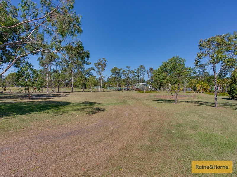 279 Old Bay Road, Burpengary QLD 4505