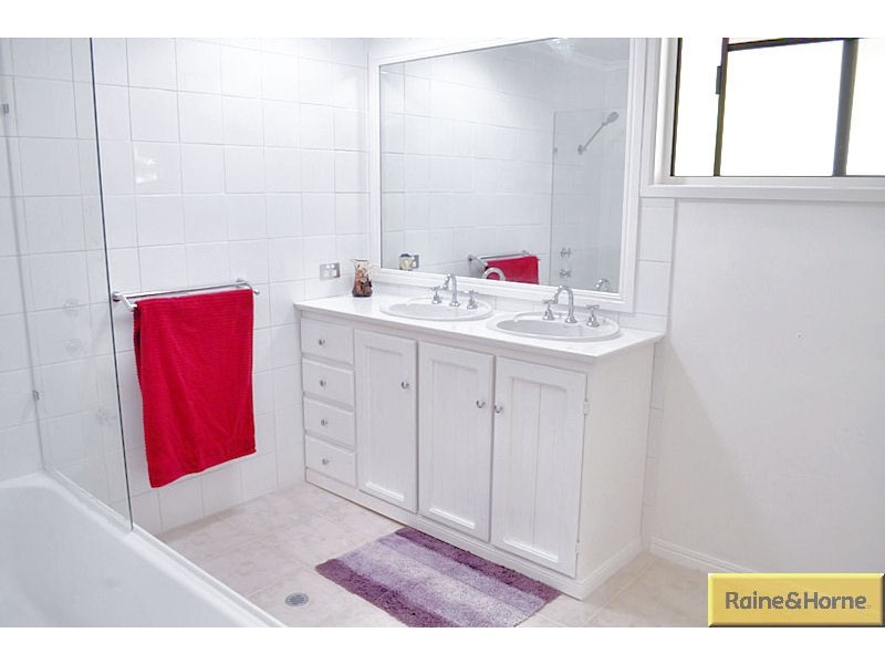 21 May Street, Deception Bay QLD 4508
