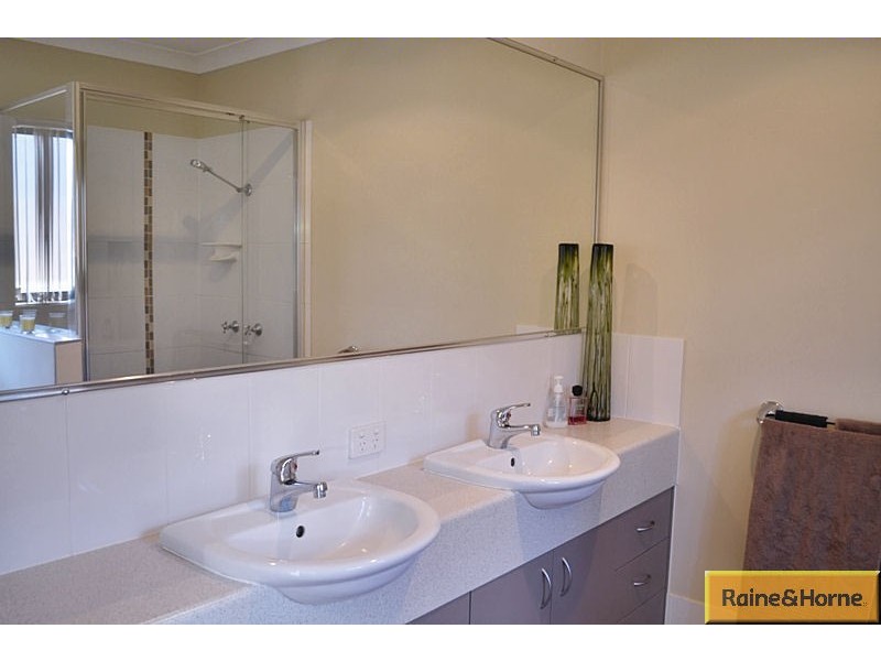 5 Toona Court, Narangba QLD 4504