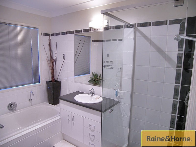 15 Birrabeen Court, Narangba QLD 4504