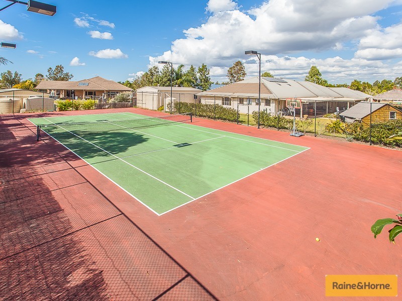 4 Guinea Cres, Narangba QLD 4504