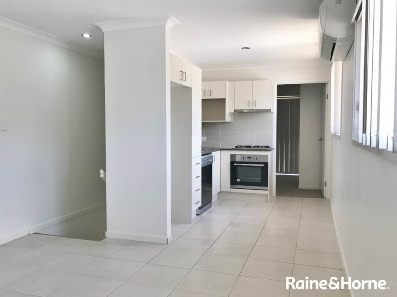 2/31 Braxlaw Crescent, Dakabin QLD 4503