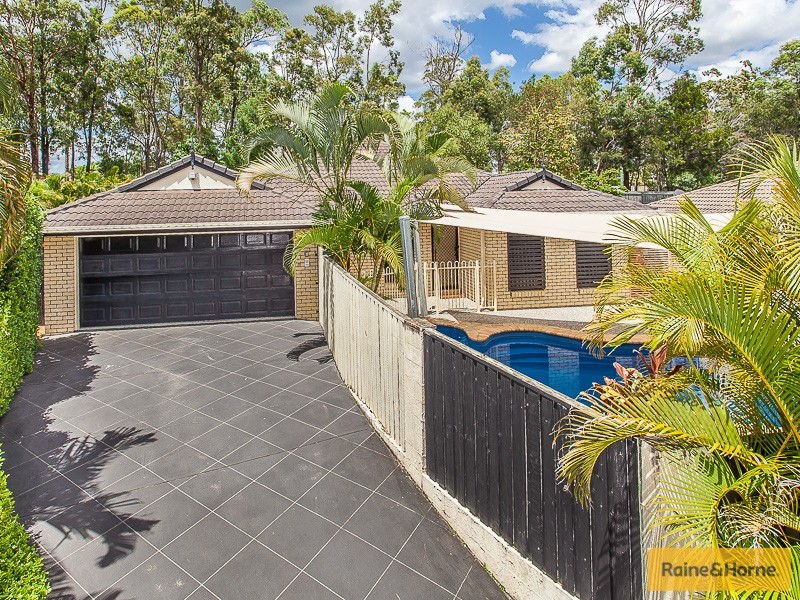 12 Blaxland Place, Narangba QLD 4504
